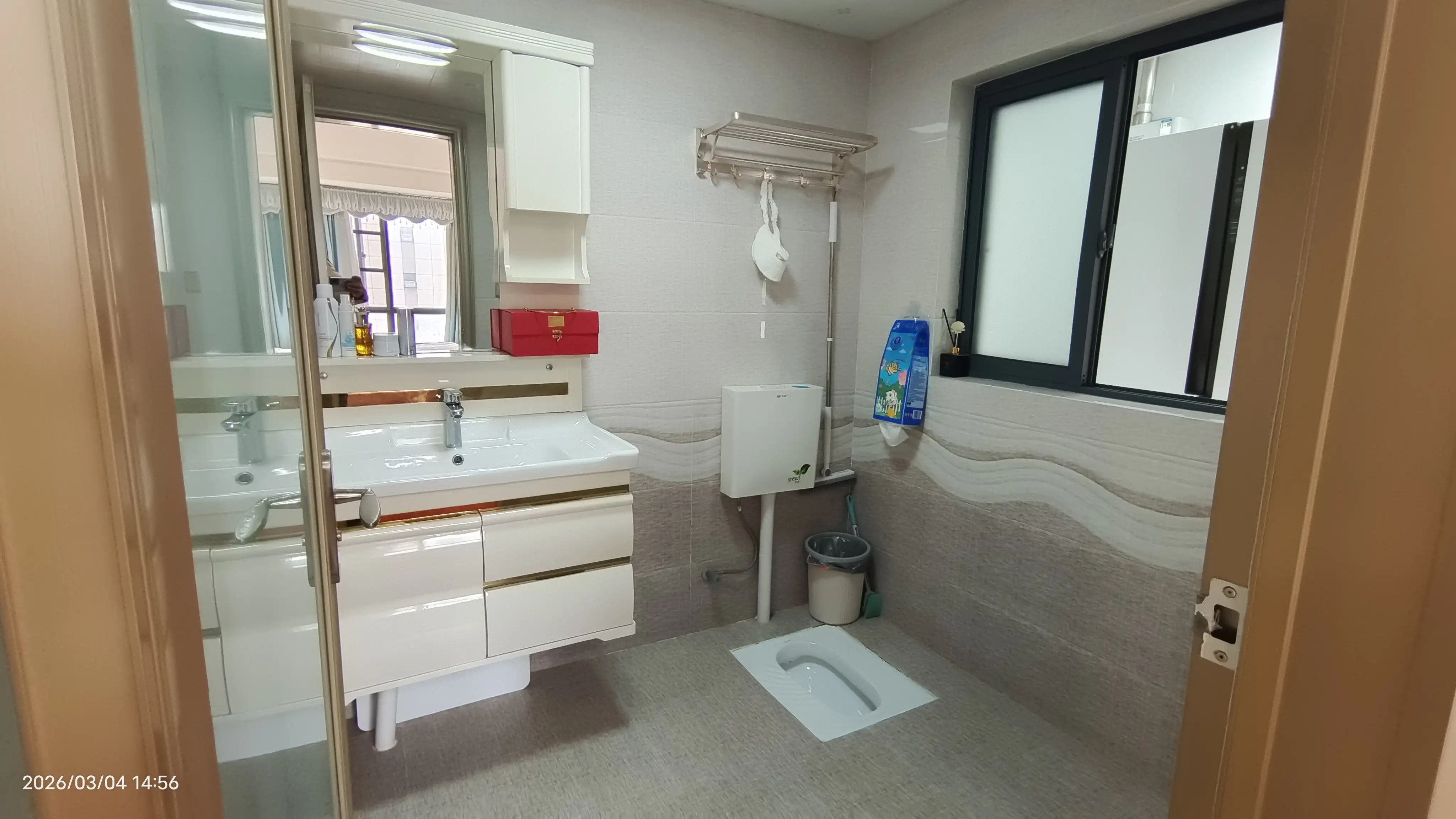 捡漏，城南，元泰未来城A区，好楼层23楼，精装三房两卫，