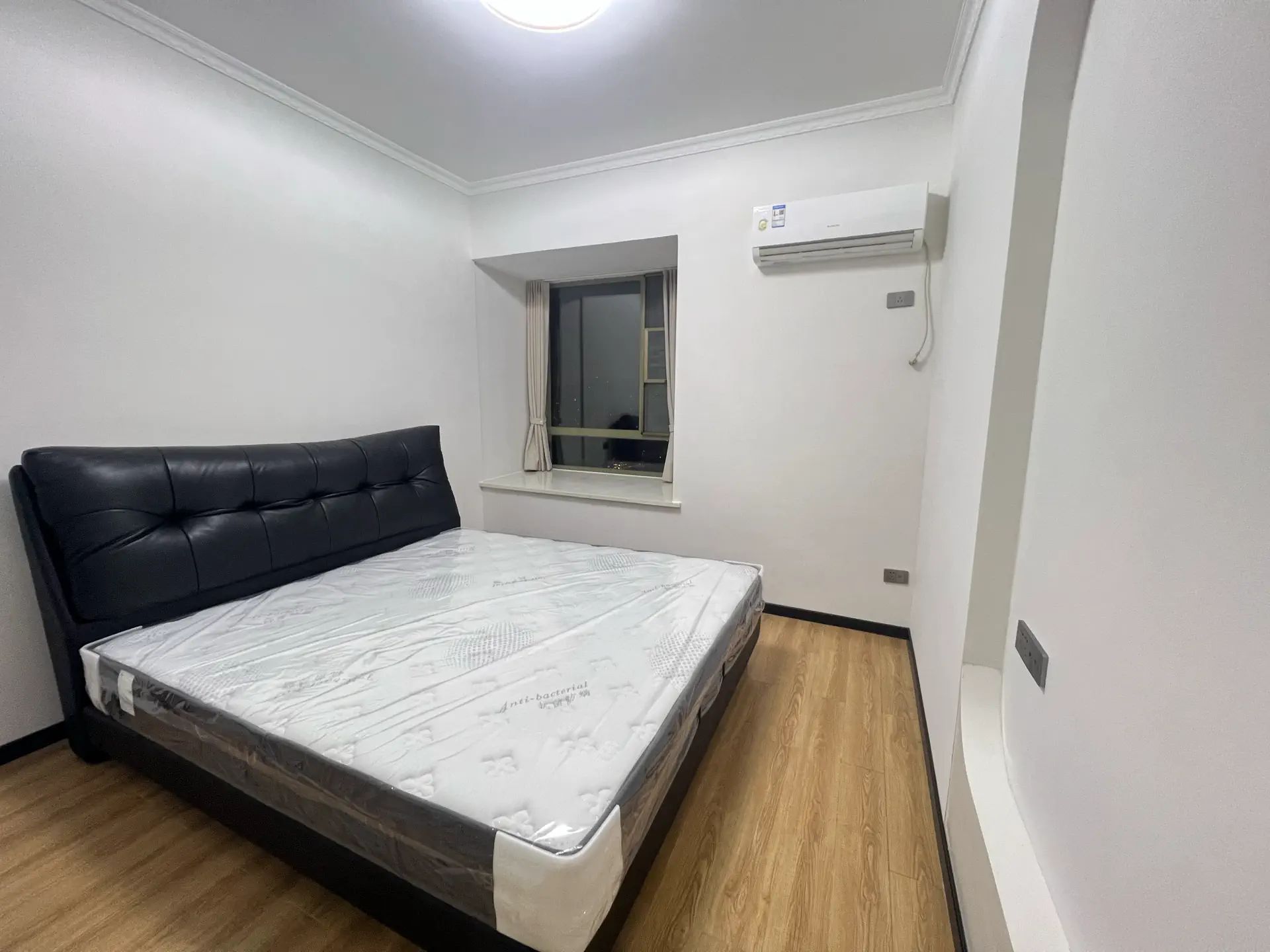 捡漏，城南，南国明珠，人车分流，精装三房，单价5200，满五，元泰三中