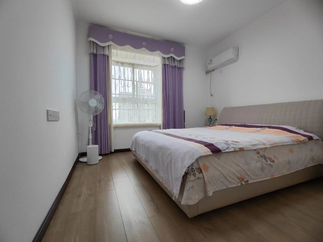 翰林公馆.精装三房两卫.证件满二.看房方便