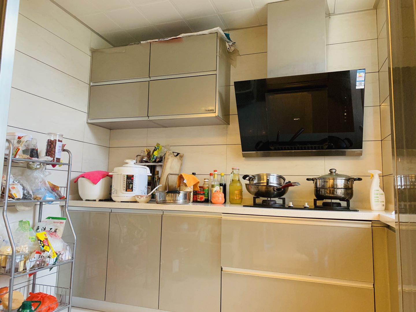 三丰鼎城精装3房2厅2卫，周围设施齐全