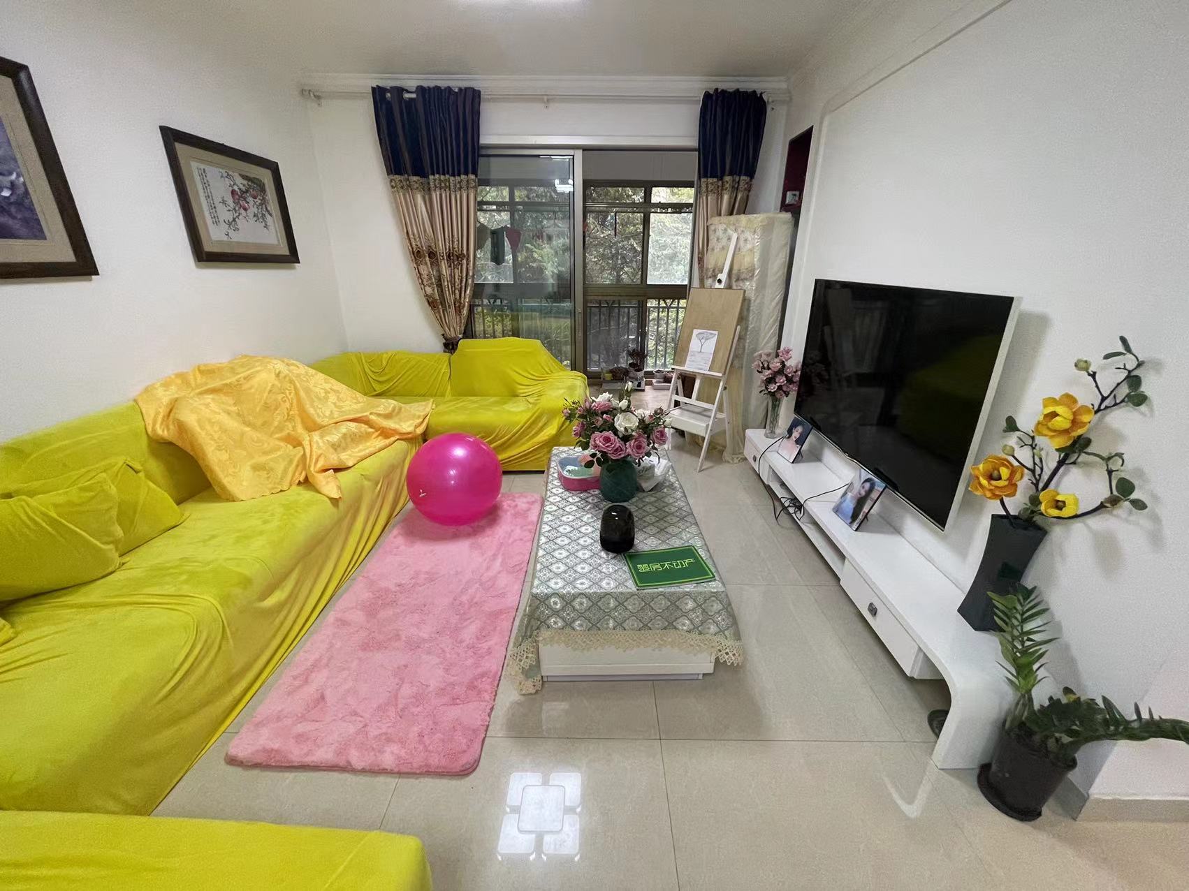 锦绣江山，精装三房，小区绿化率高，楼间距开阔，家电齐全拎包入住