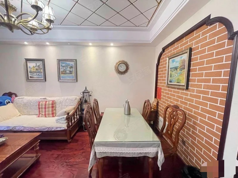 281，急售，仙桃晓学旁，电梯小高层，家电齐全，拎包入住，好楼层