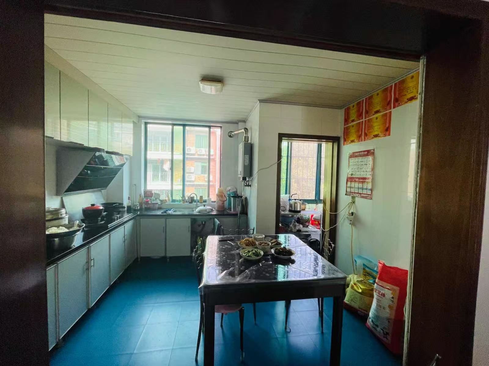 捡漏，青青家园，步梯三楼，精装3房2卫，证满二