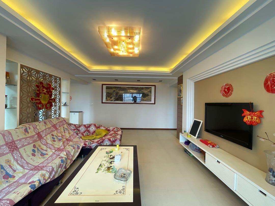 城南钟心，捡漏价格，宽敞大三房，单价4600，电梯小高层