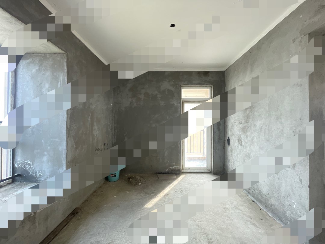 捡漏，城南，森林国际，毛坯三房，单价4650，证满二，诚心出售