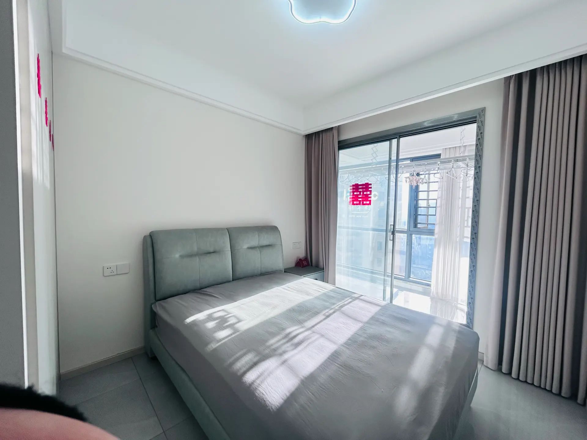 城南，南国明珠，精装三房两卫，户型方正，采光好，证满二，南北通透