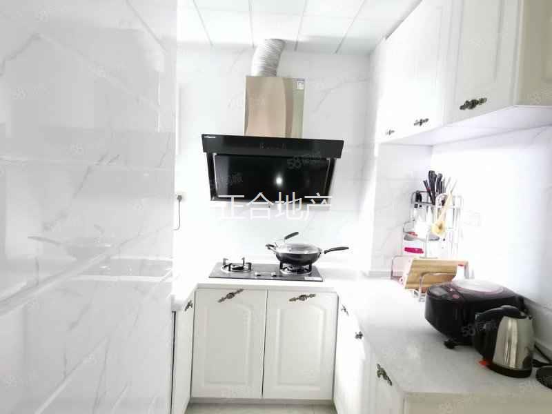 天诚缘精装三房中层全屋精装修满二业主诚意售