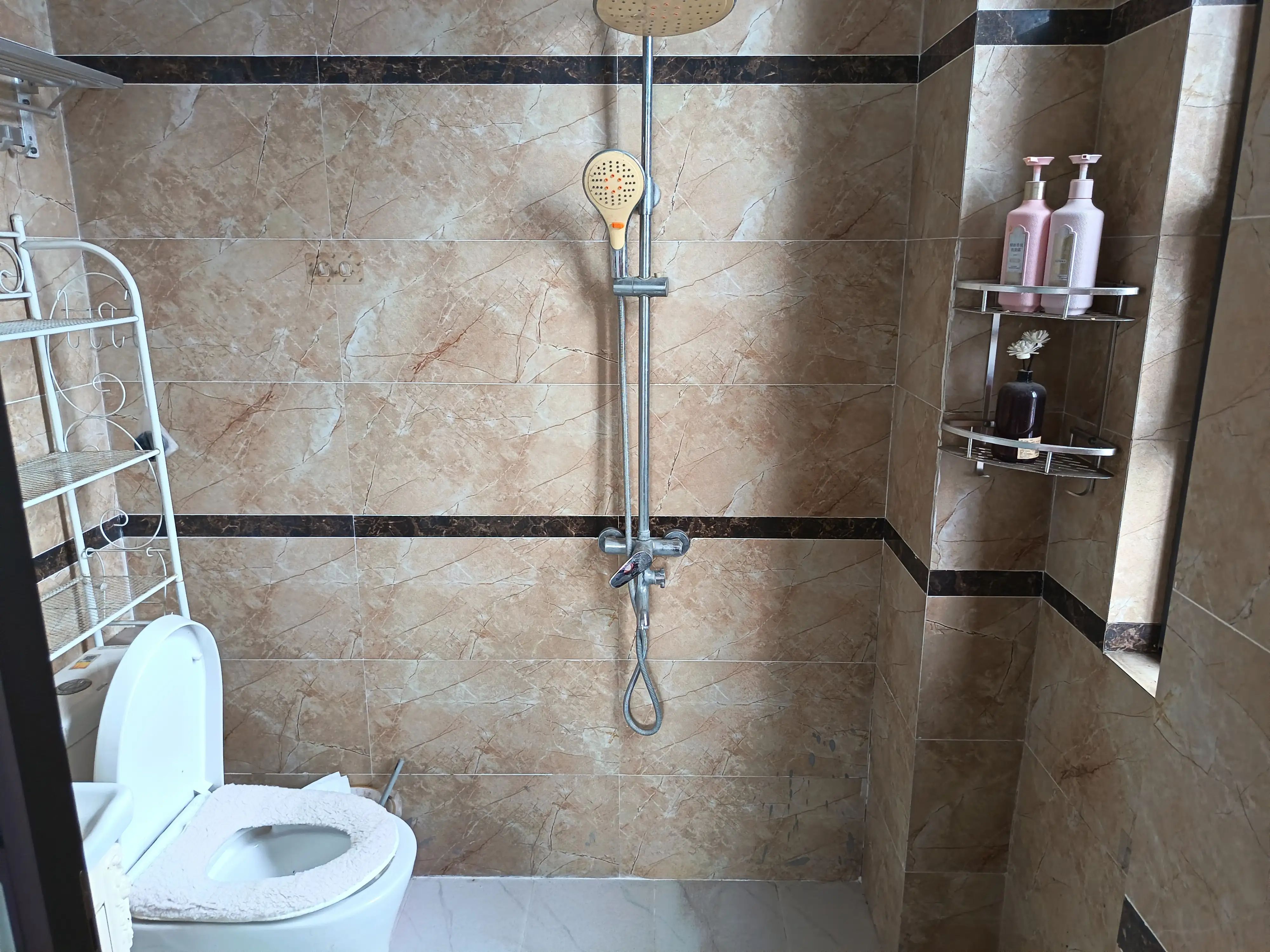 又陡降10万，亏本出售，紫晶上成，单价3100，急售，证满二