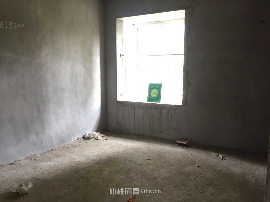 仙桃一中翰林公馆毛坯三房户型方正看房方便