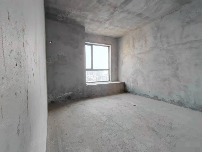 捡漏，降价了，新城壹号4期，东边户，中高楼层，采光好，老证