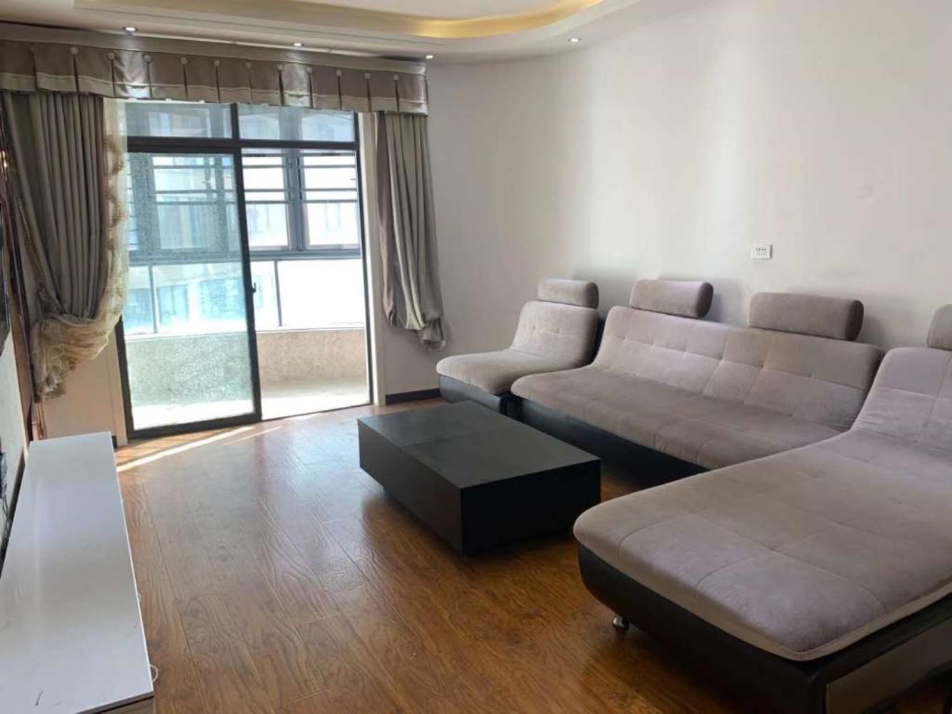 精致3室2厅2卫1阳台，小户型，大生活