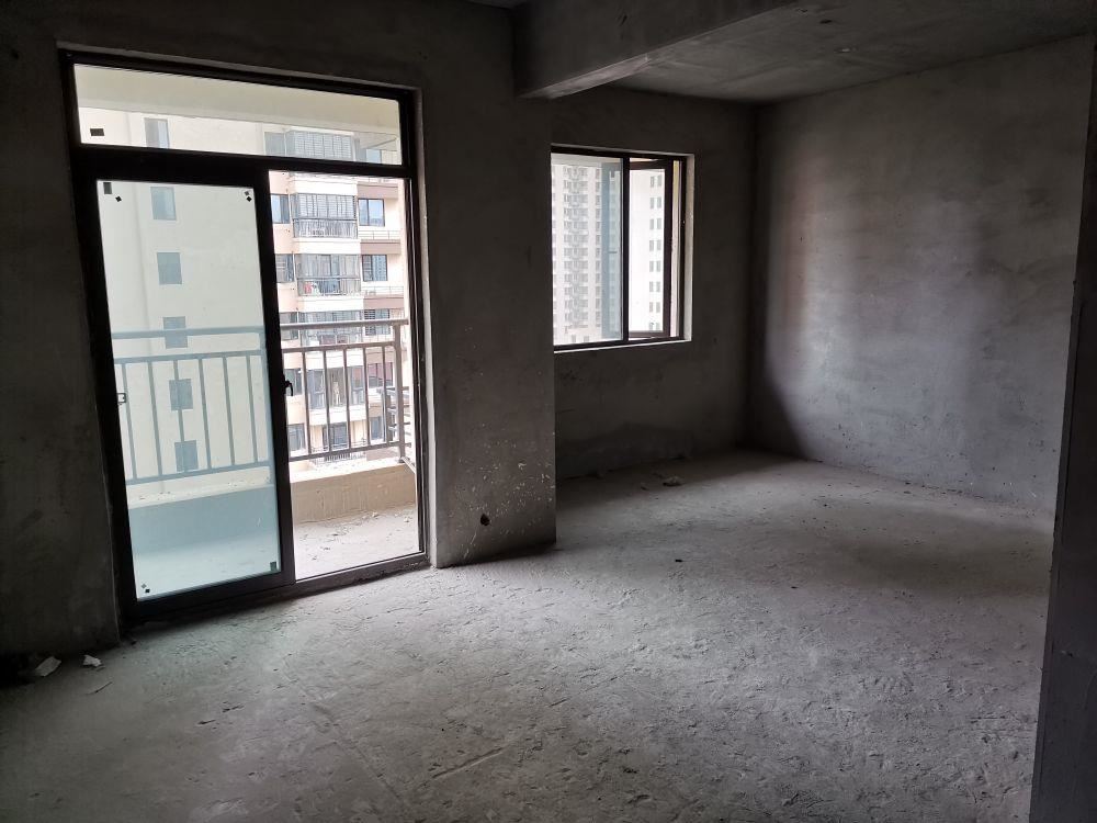 读荣怀！上清华北大，陪读自主小户型 随时看房，诚心出售