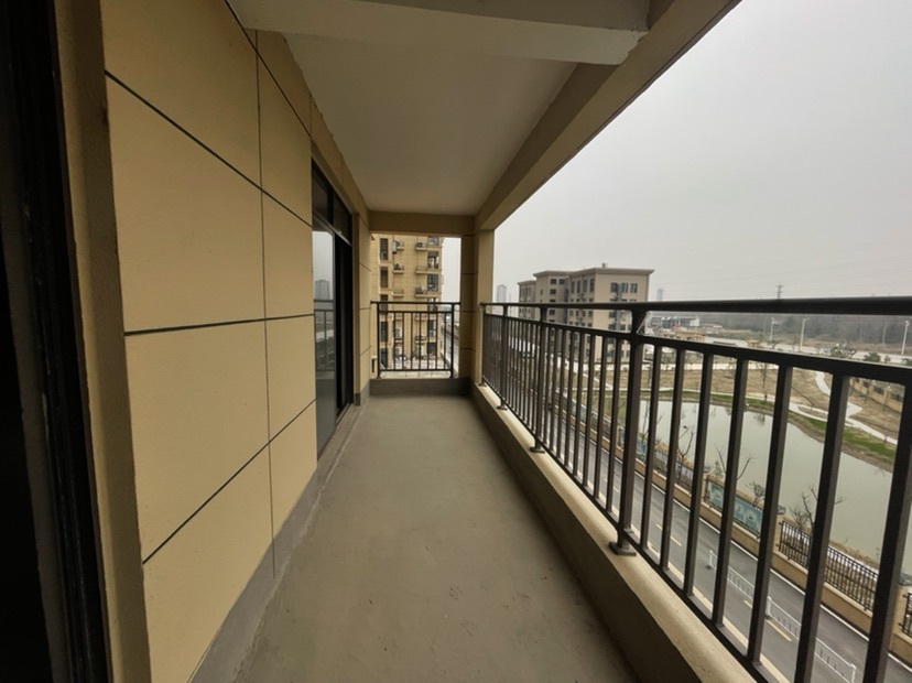 降价7万，沔阳清华园，业主诚心出售，单价4800，采光无遮挡，好楼层，捡漏