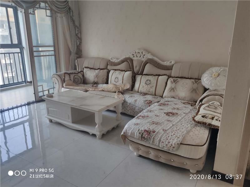 天诚缘精装小三房，全新装修未住，满五唯一可按揭 电梯楼层好