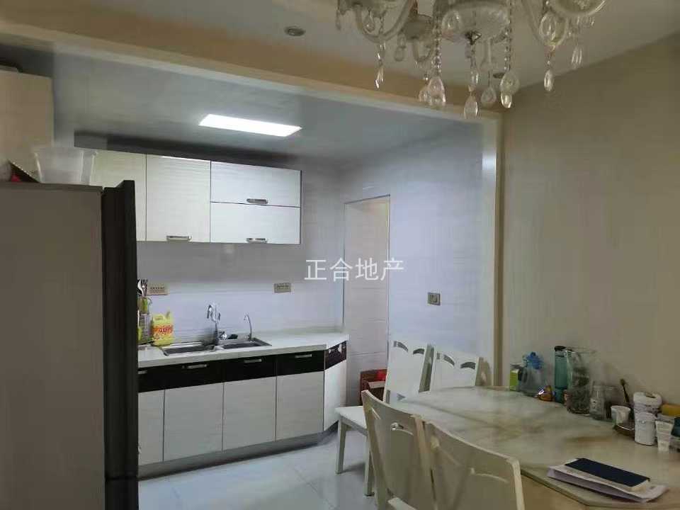 降价急卖，新城壹号，精装三房，电梯好楼层，单价5200，成色新