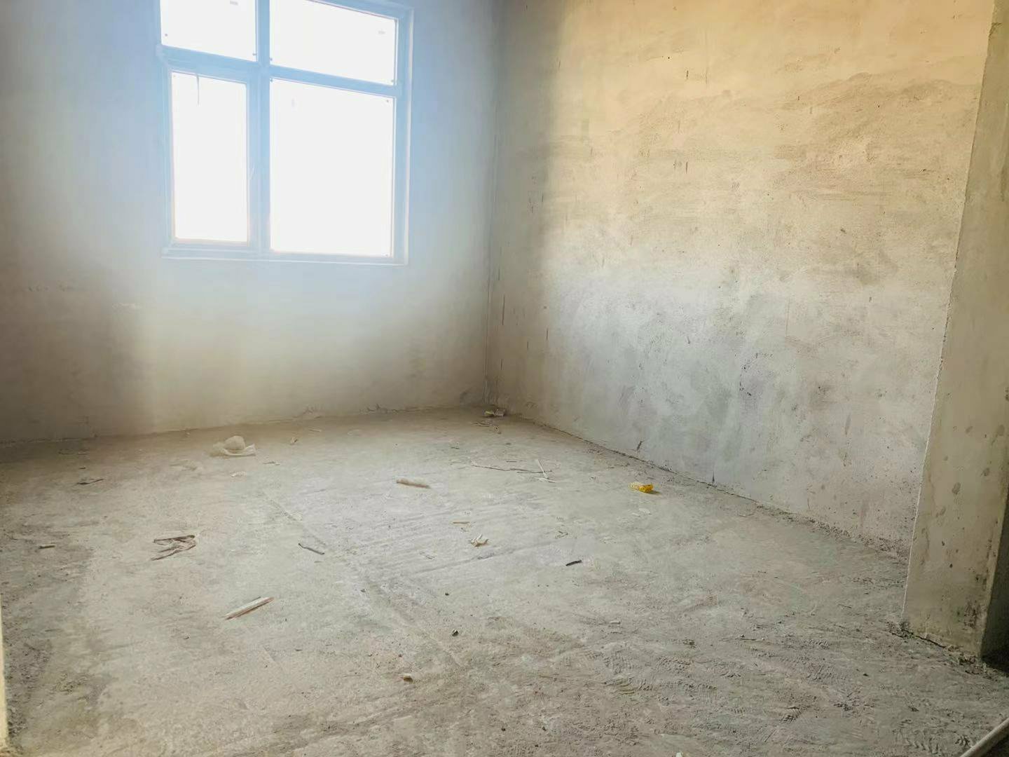 元泰未来城：新三中旁好楼层：好户型：采光超好