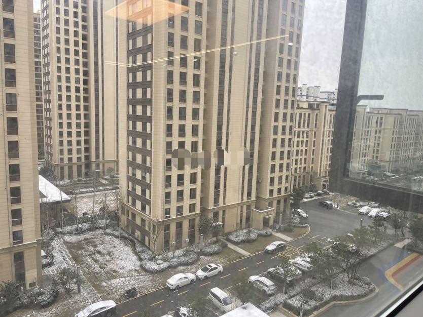 城西品质大盘 全屋品牌家具家电 拎包入住