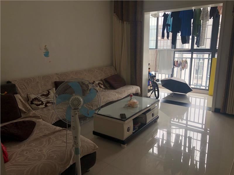 城南城市丽景，精装3房，成色新户型好，证满两年，可按揭