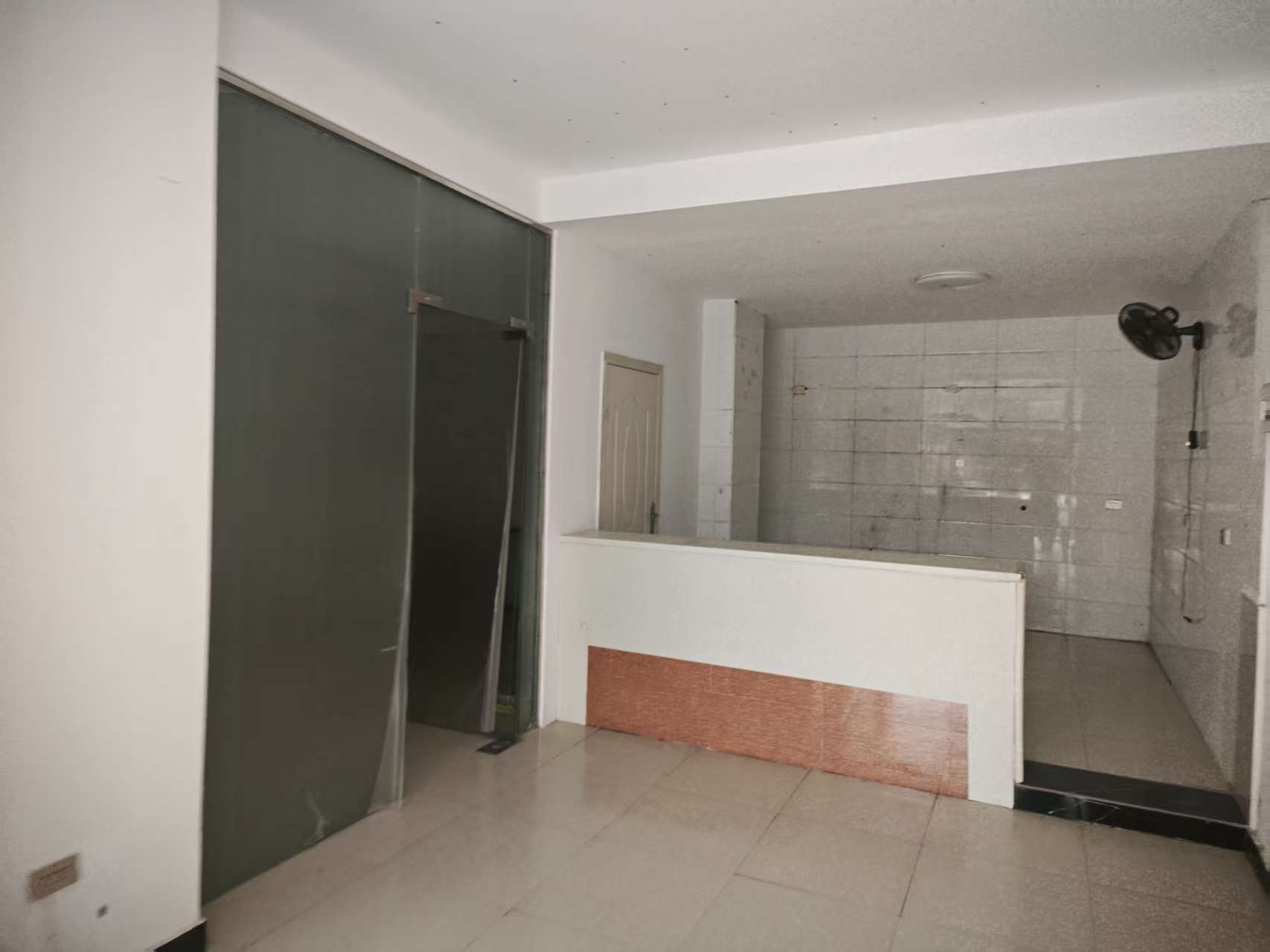 一中对面漫城林语门面出租