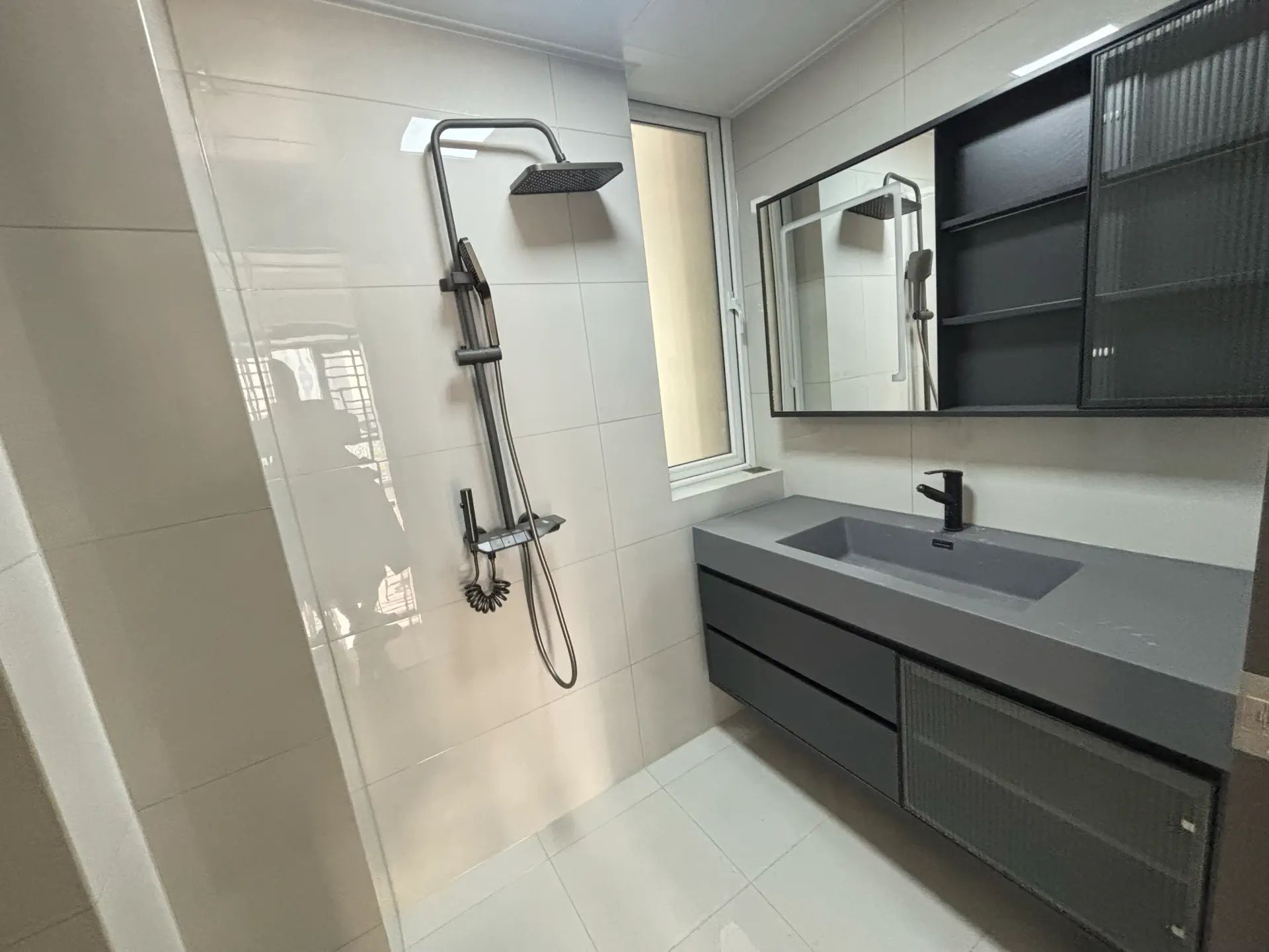 仙北森林国际，全屋中央空调，精装三房，证满二，电梯小高层