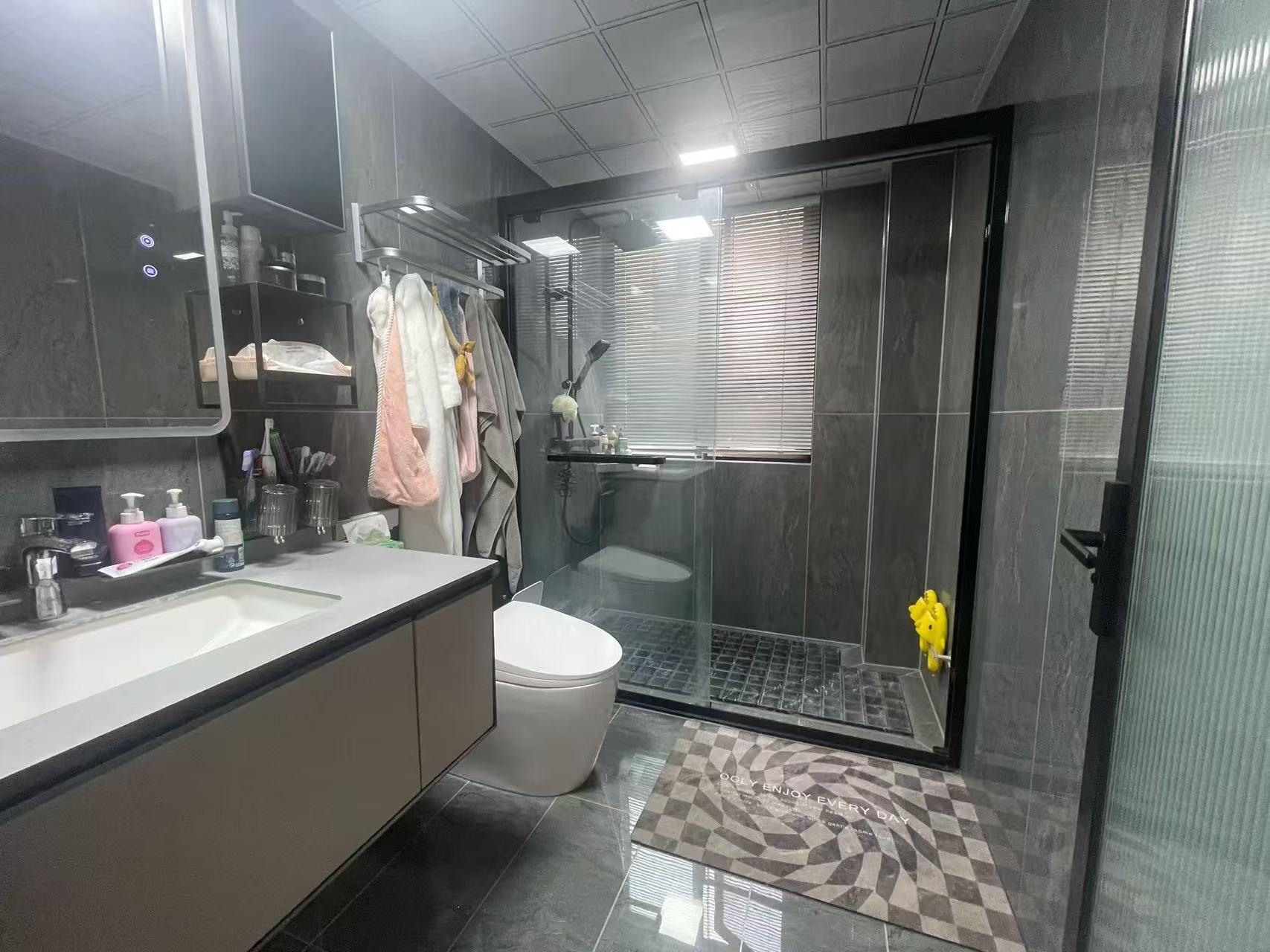 捡漏，绿地香格里拉，花园洋房，好楼层4楼，亏本出售，证满二