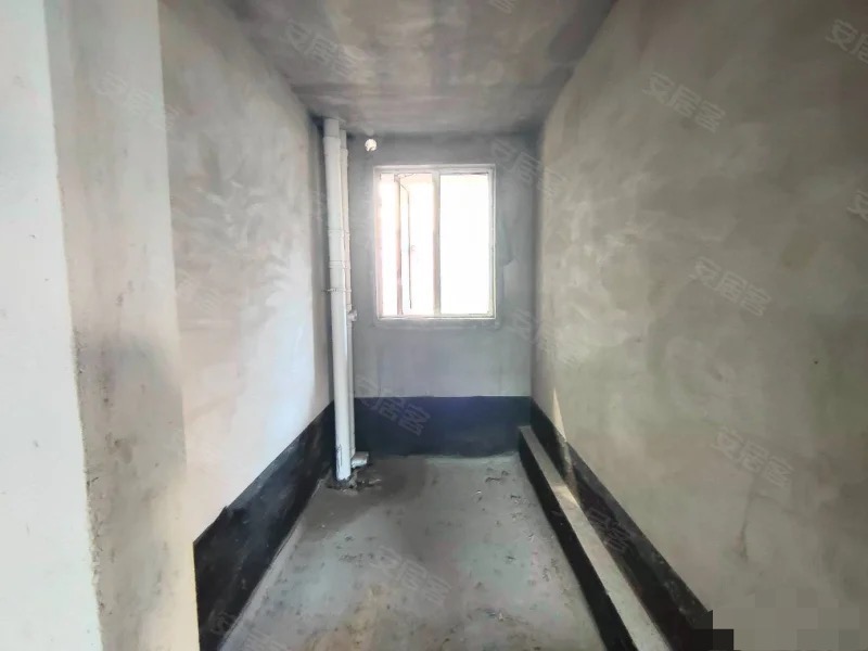 捡漏，领秀城，双阳台，南北通透，单价5100，证满二，房东急售