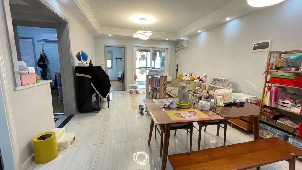 新三中旁元泰未来城精装大两房电梯高层适合出租自住照顾小孩