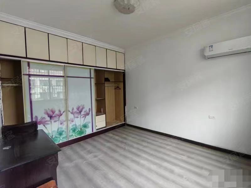 138，骏马雅苑，精装三房，步梯三楼，南北通透，证满二，采光好，离实验，仙源很近