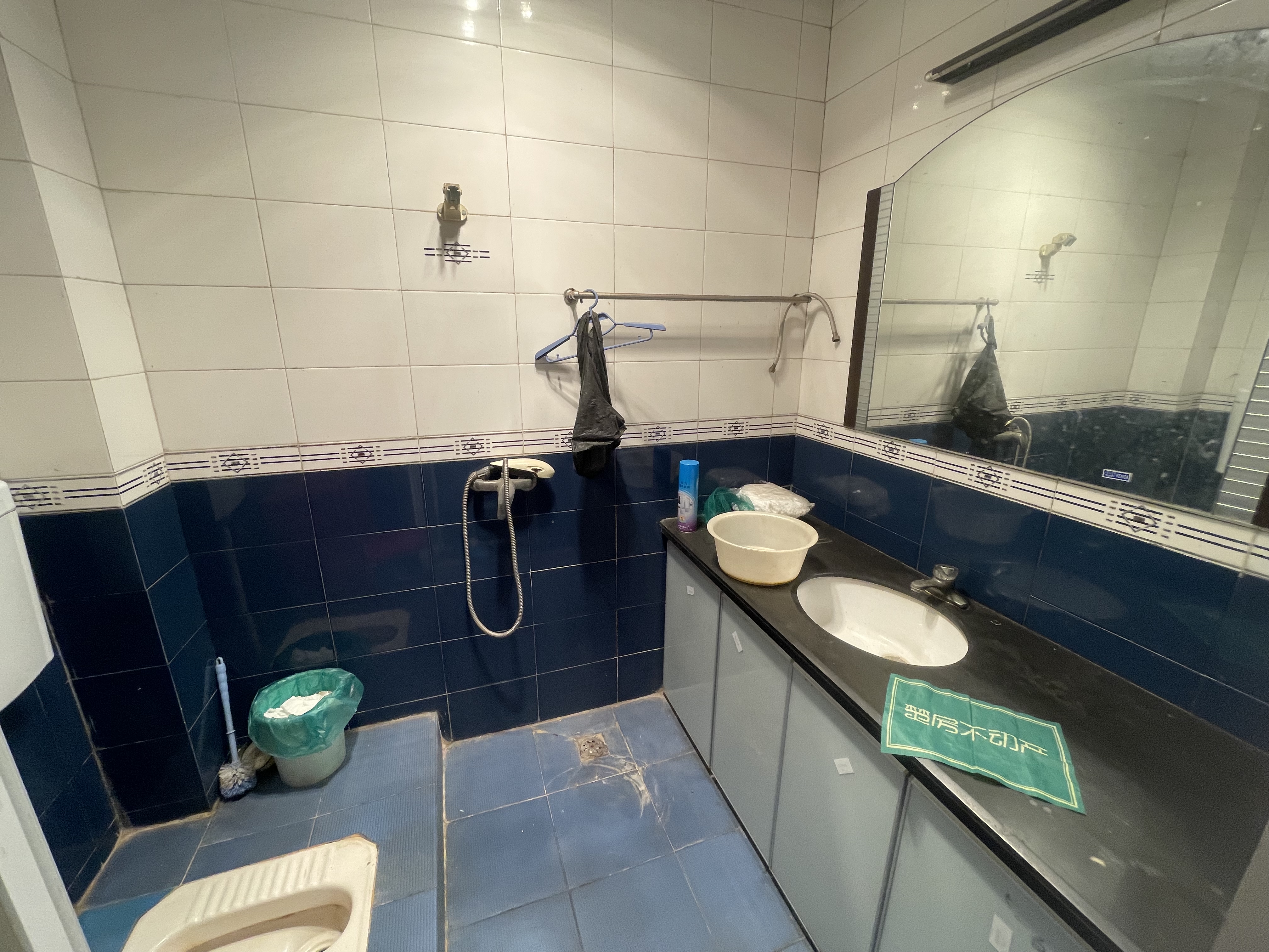 德政园.枫丹苑.小区配套成熟.诚意出售