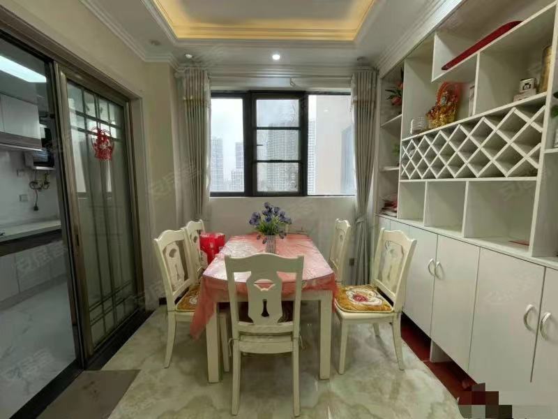 253，急售，抖降10w，仙桃xiao学旁，紫润尚城，精装三房，中间楼层，证满二，成色9.9新