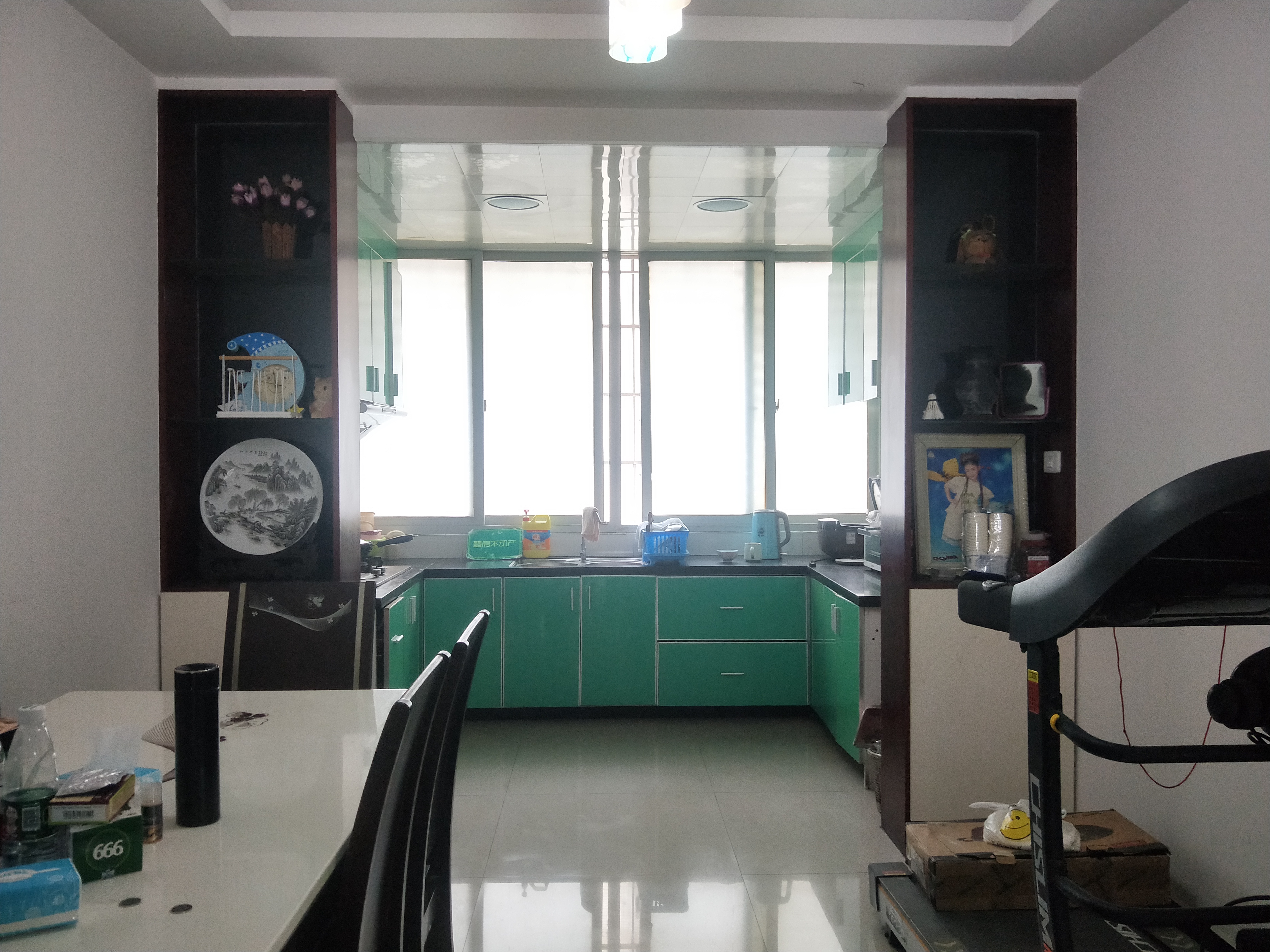 职院对面楚天嘉苑精装大三房南北通透户型楼层采光好价格合适性价比超高欢迎看房