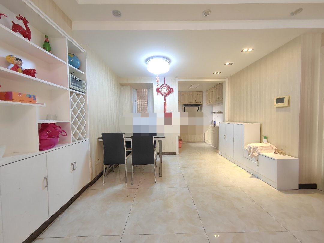 280，城东大盘，和合国际，电梯好楼层，精装三房，四小旁，采光好