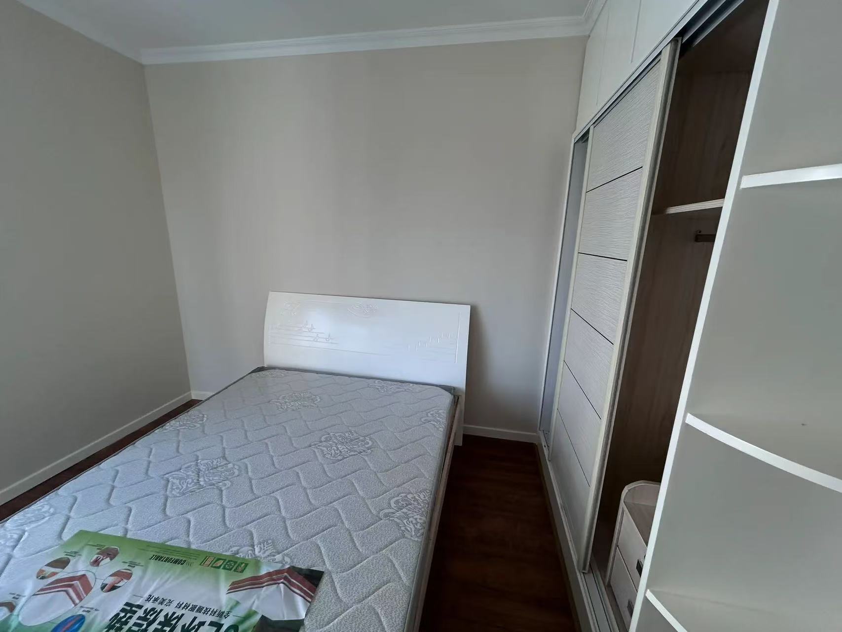 降价了，捡漏，福星城，精装三房两卫，中高层，成色新，大阳台，证满二