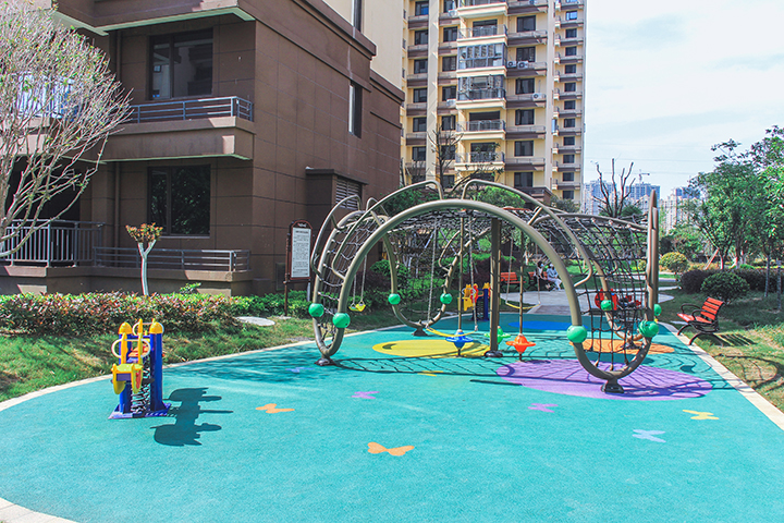 清栋风暴 | 南城芯热售红盘  现房钜惠5299㎡+，典藏正当时!