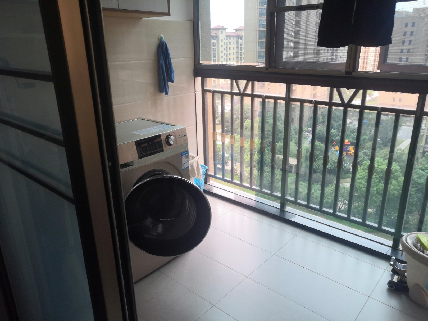 锦绣江山124平3室2厅两、2卫 装修自家居住保养好证件满2看房方便