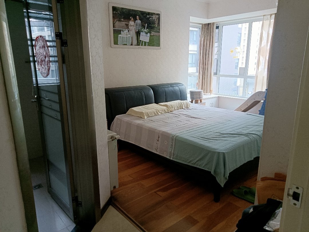 捡漏，和合国际城一期，精装四房两厅两卫，好楼层，亏本出售