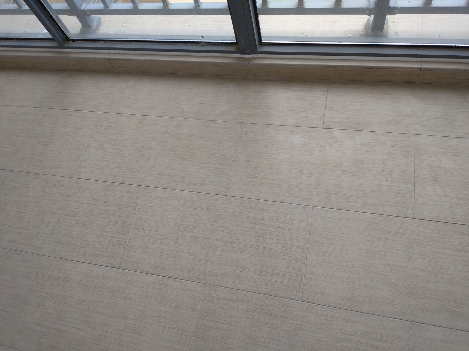 森林国际城，南北通透，精装修三房，动静分区，餐客一体