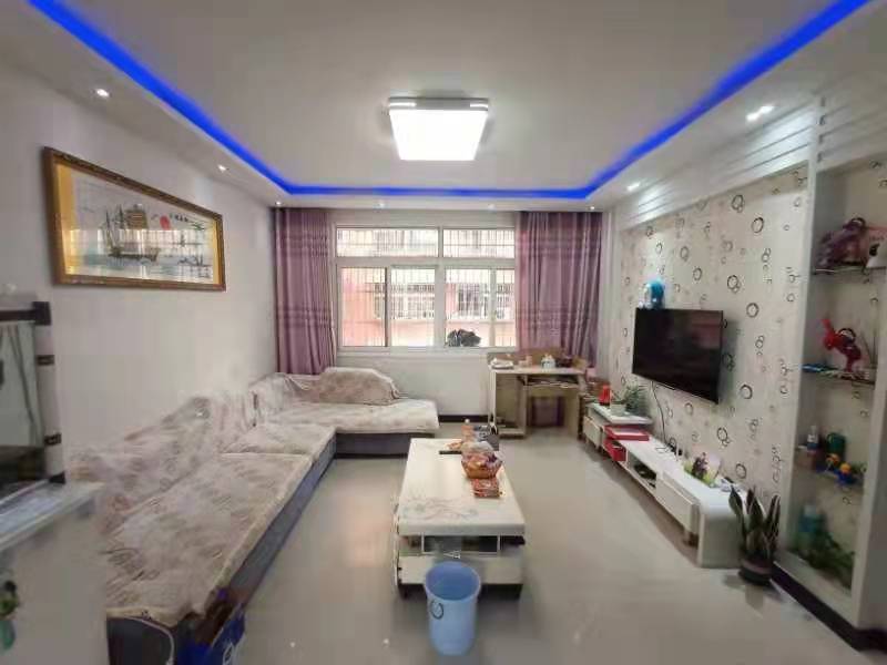 胡场 富迪超市 后面 精装三房 证在手 送地下车库 业主诚意出售