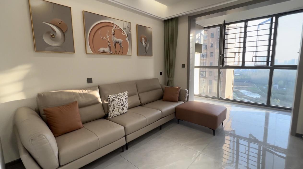 降价了，南北通透，精装三房，户型好，采光好，好楼层