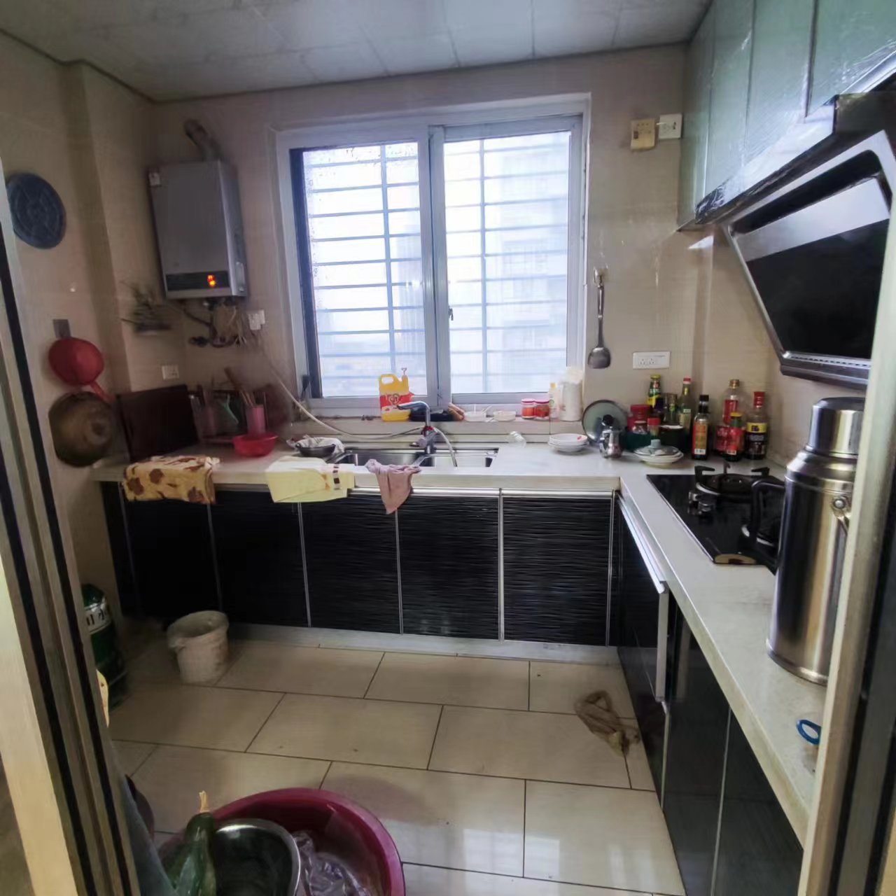 浅水湾.精装三房.证件满二.看房方便