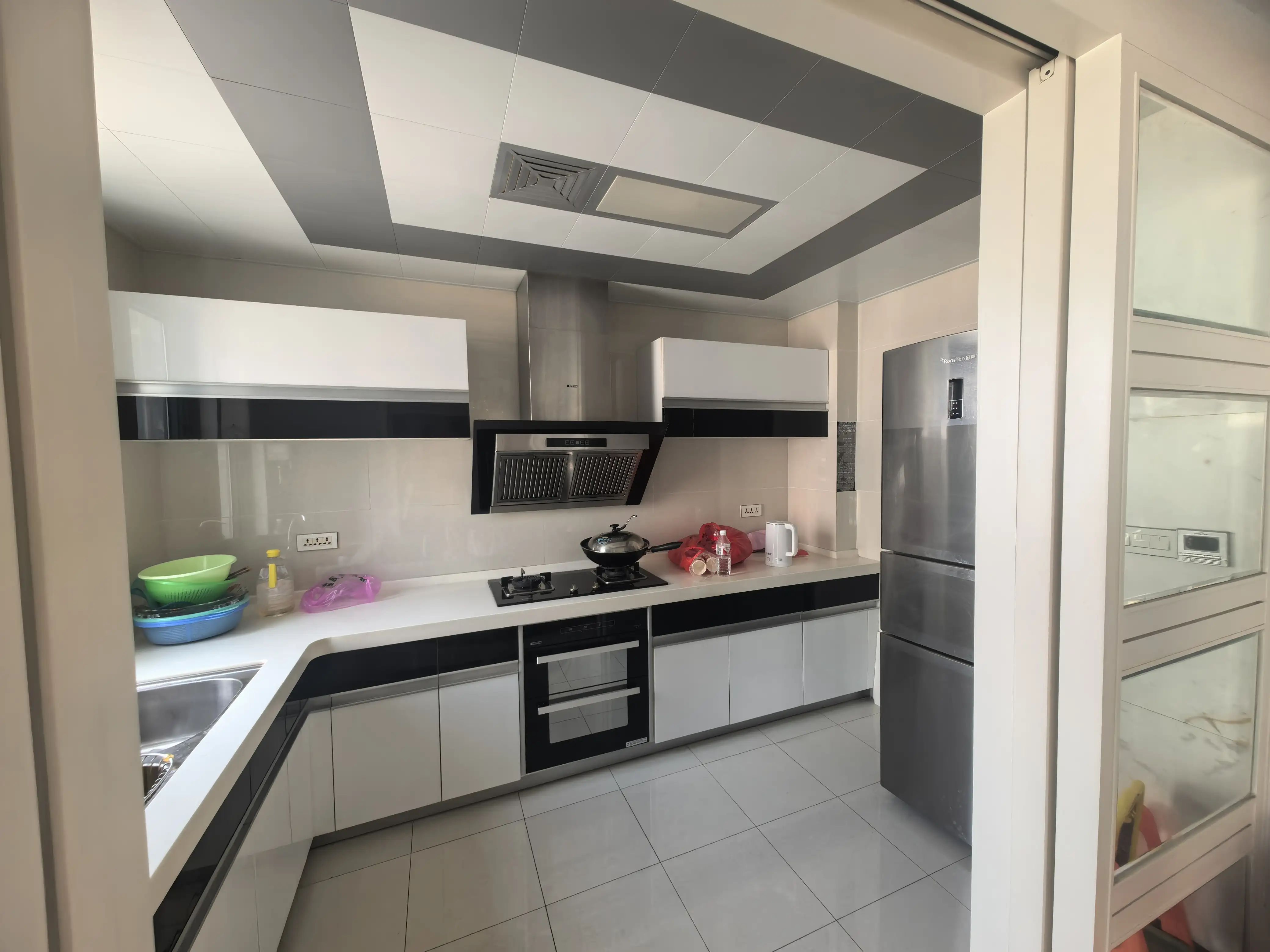 捡漏，德政金园，电梯好楼层，精装三房，证满二