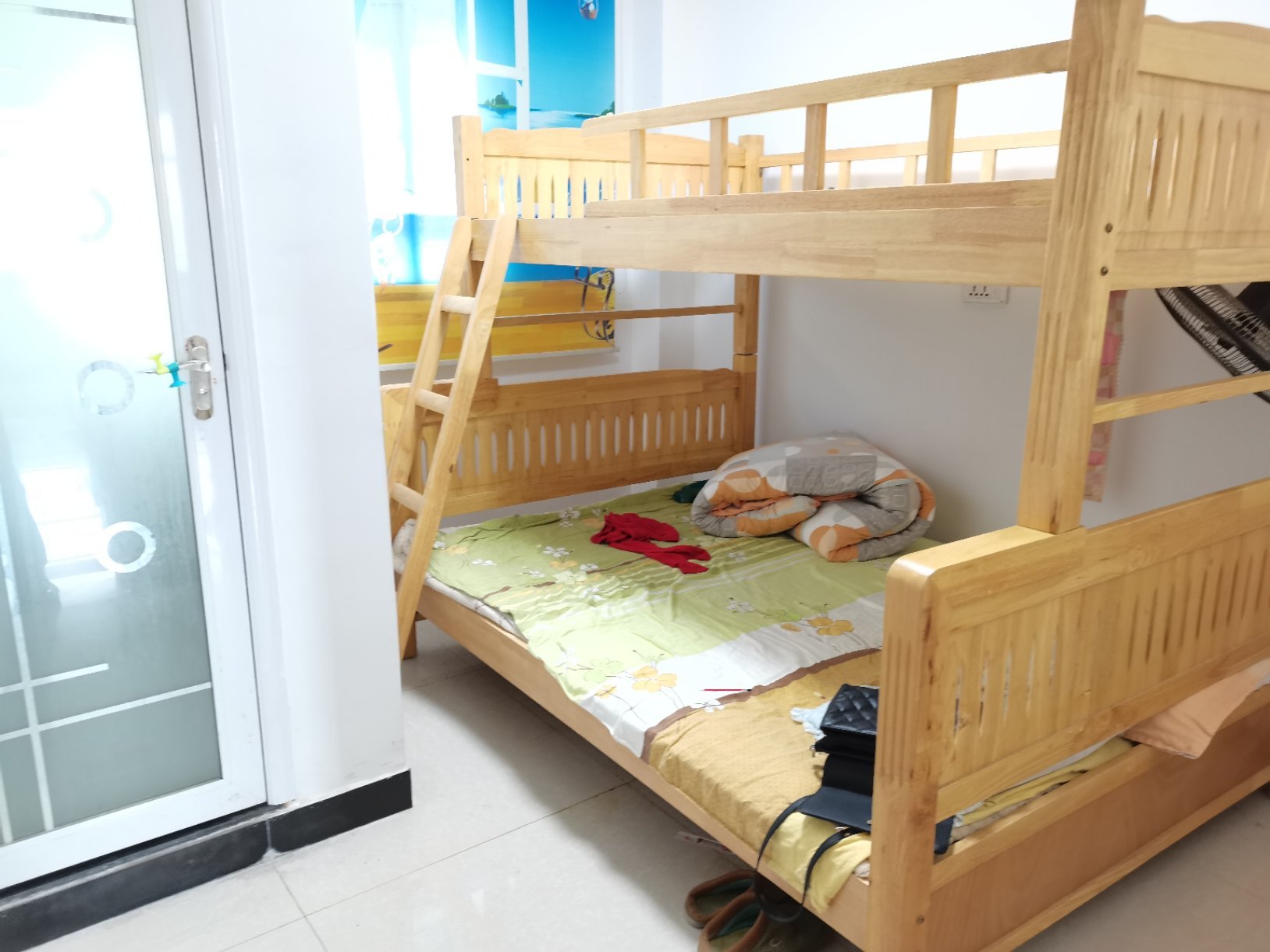 仙桃中学旁边金城馨苑