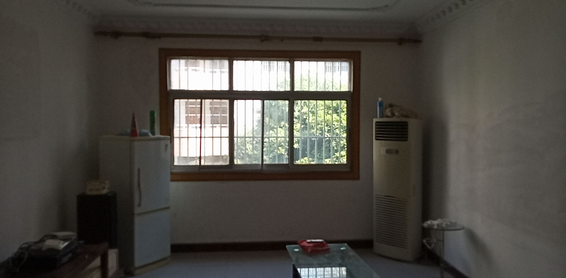 实验二小旁边复州花园中层业主急售价格可小刀