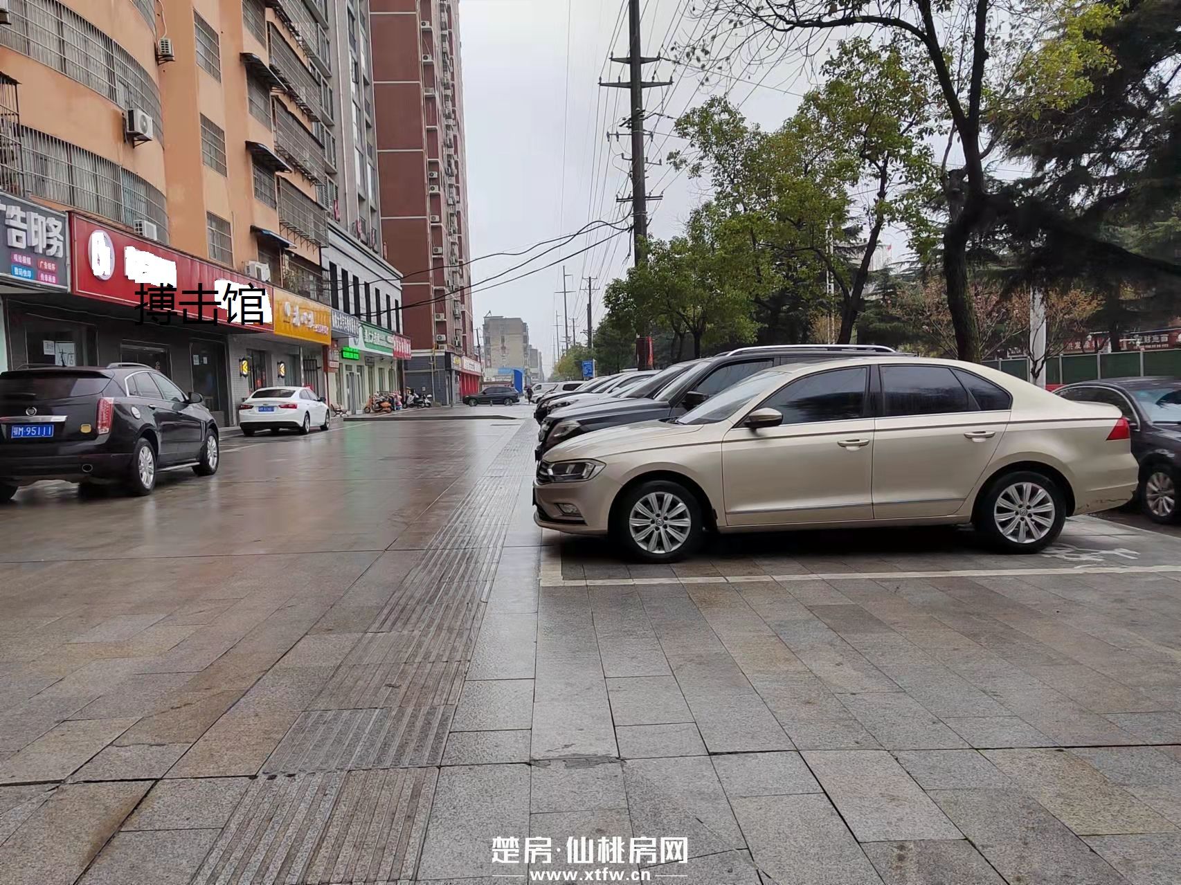 城区好地段临街商铺出租(纽芬兰大酒店隔壁）