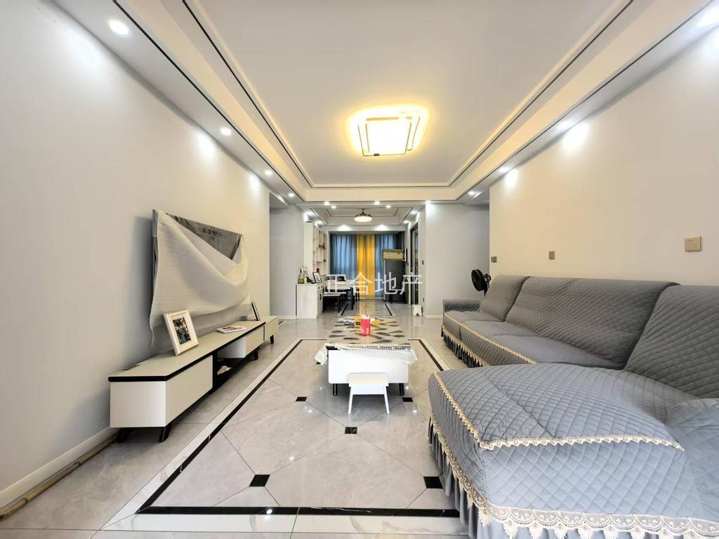 捡漏！城南，南国明珠，精装4房，中间好楼层，9成新，单价5100，双阳台，证满二