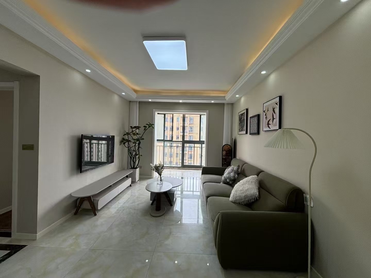 城南，森林国际城， 精装大两房，单价不到5300 ，证满二，电梯好楼层