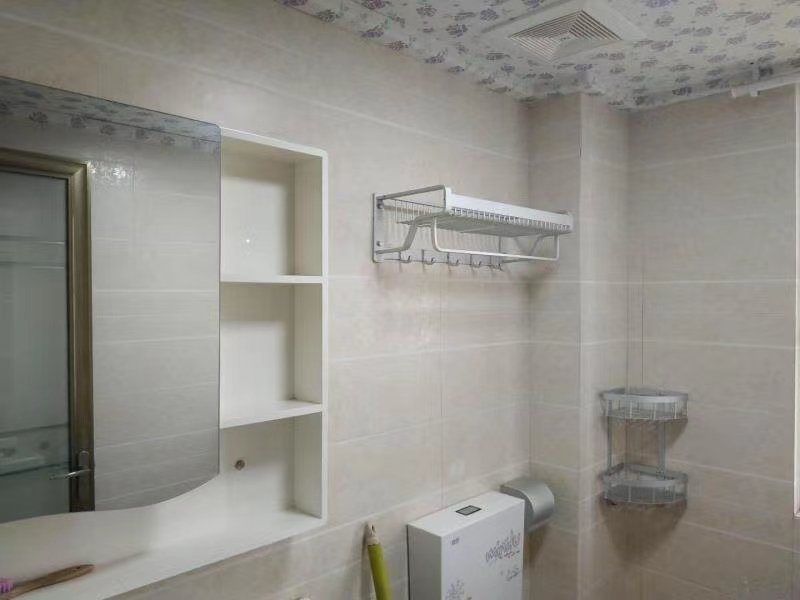 森林国际精装大三房中间楼层