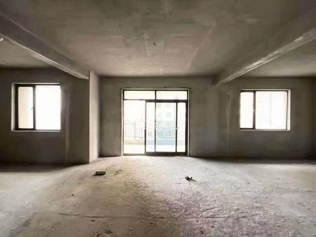 房东急售，荣怀及第世家，一梯一户。稀缺小高层，单价5200，证满二