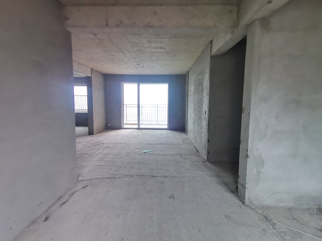 满庭春当代城毛坯三房南北通透户型方正看房方便房东诚意出售