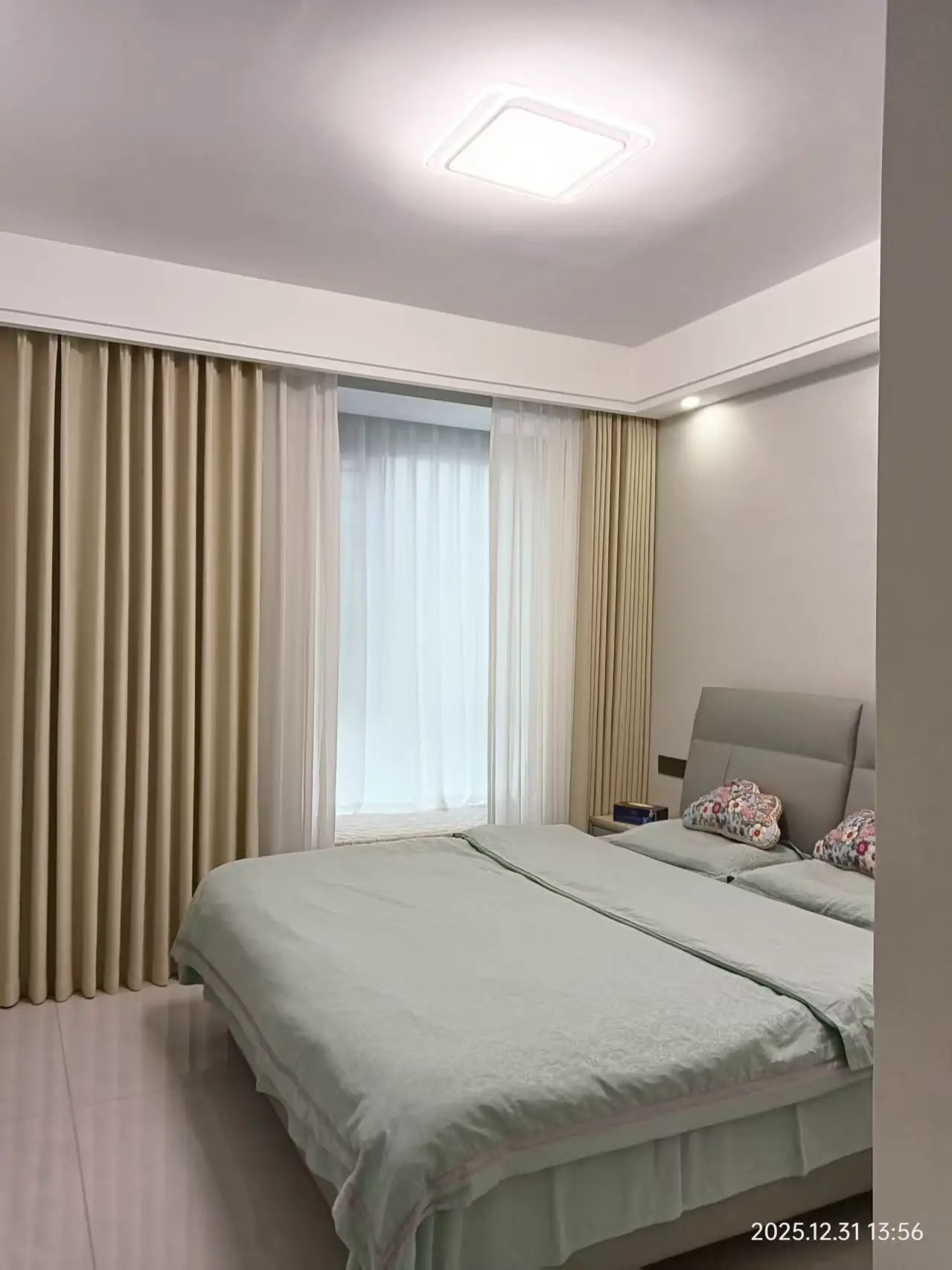 城南新城壹号五期精装三房，99新，没怎么住